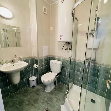 бриз 16 Apartman Napospart