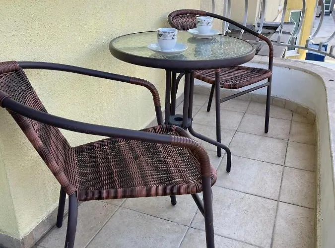 бриз 16 Apartamento