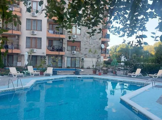 бриз 16 Apartamento